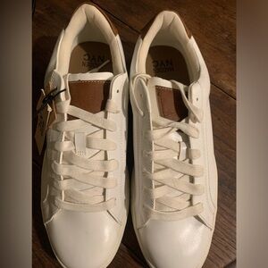 Madden NYC men’s tennis shoes size 11